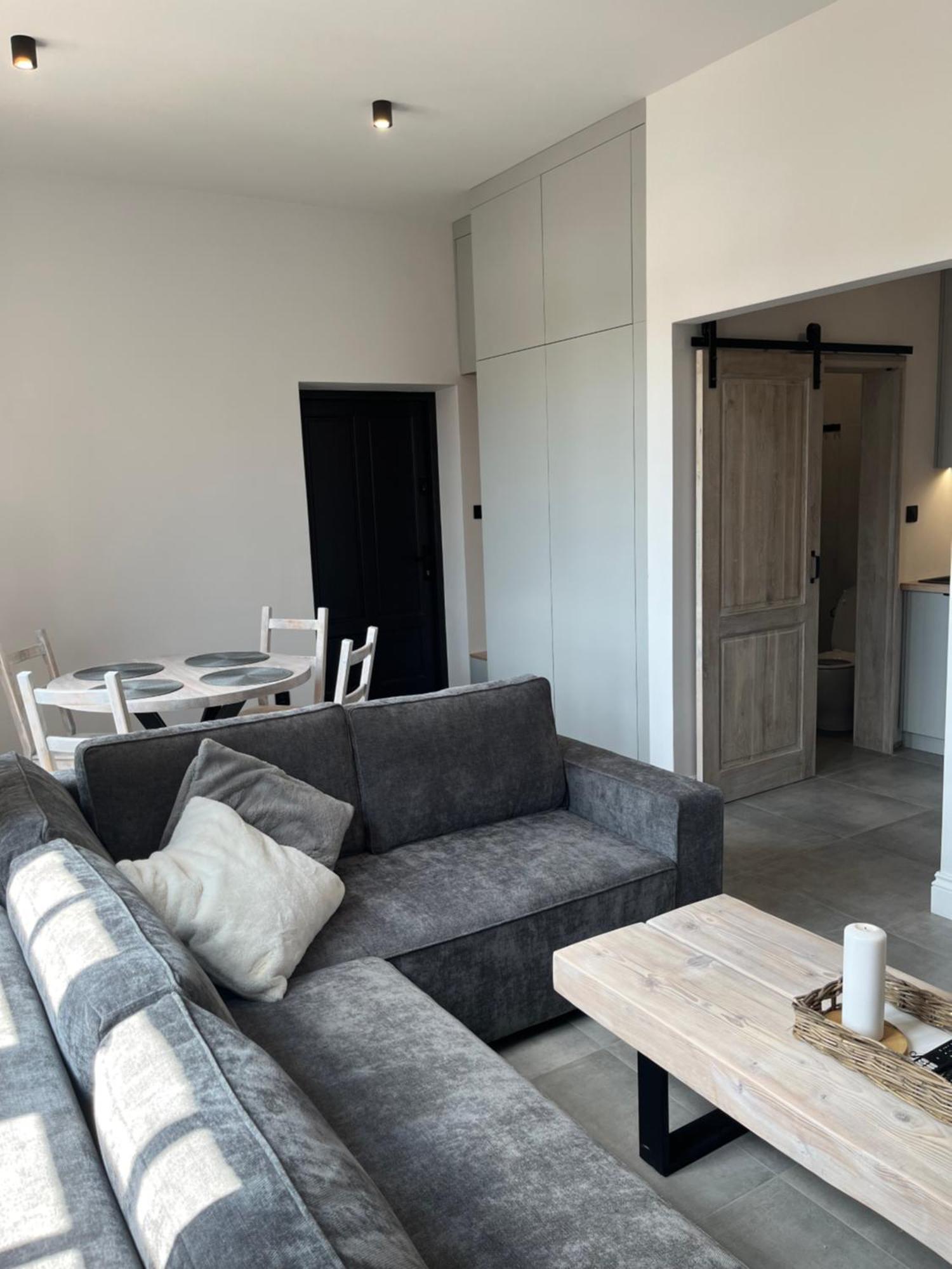 Neighbourhood Apartment 卢布林 外观 照片