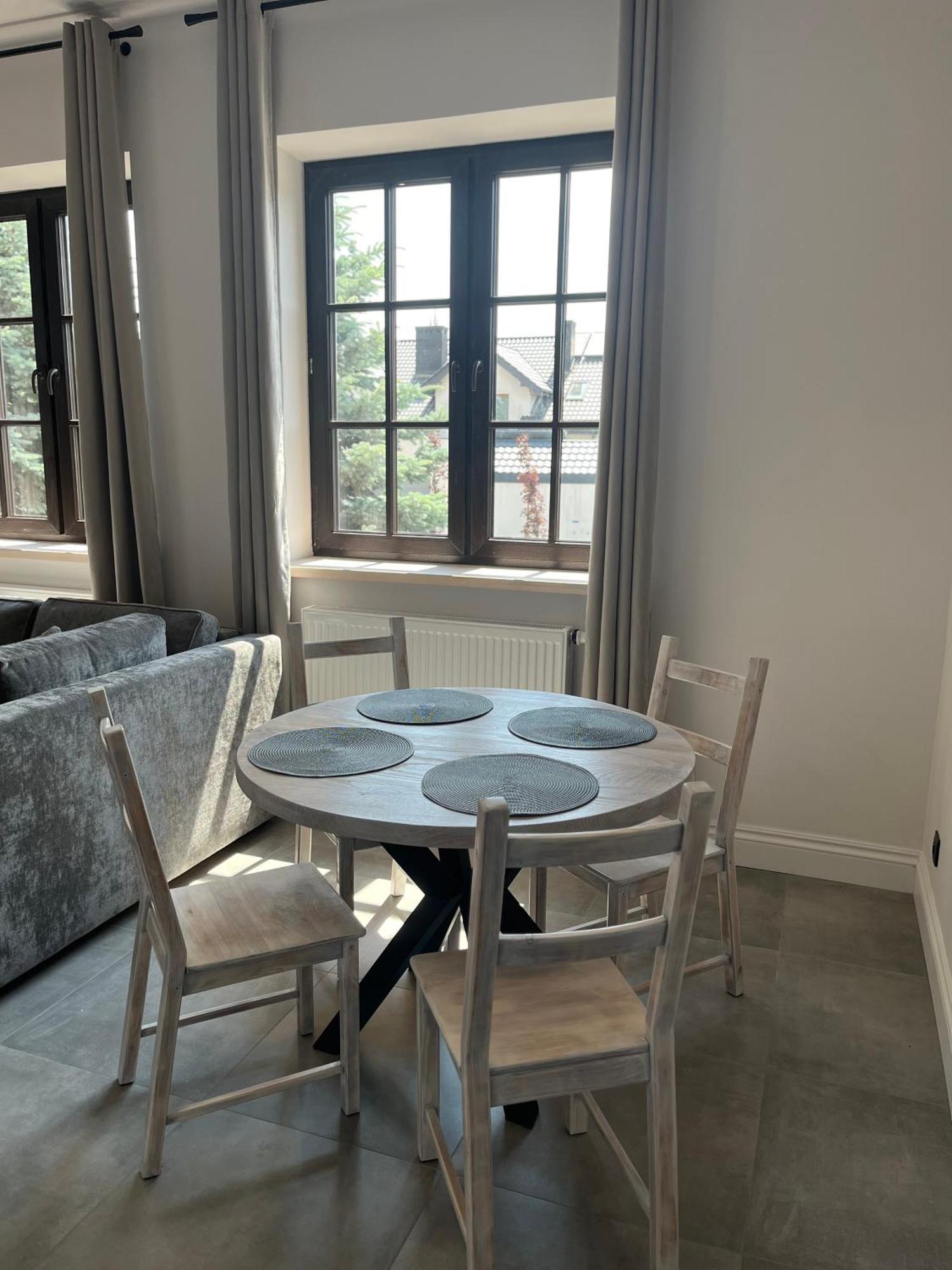 Neighbourhood Apartment 卢布林 外观 照片